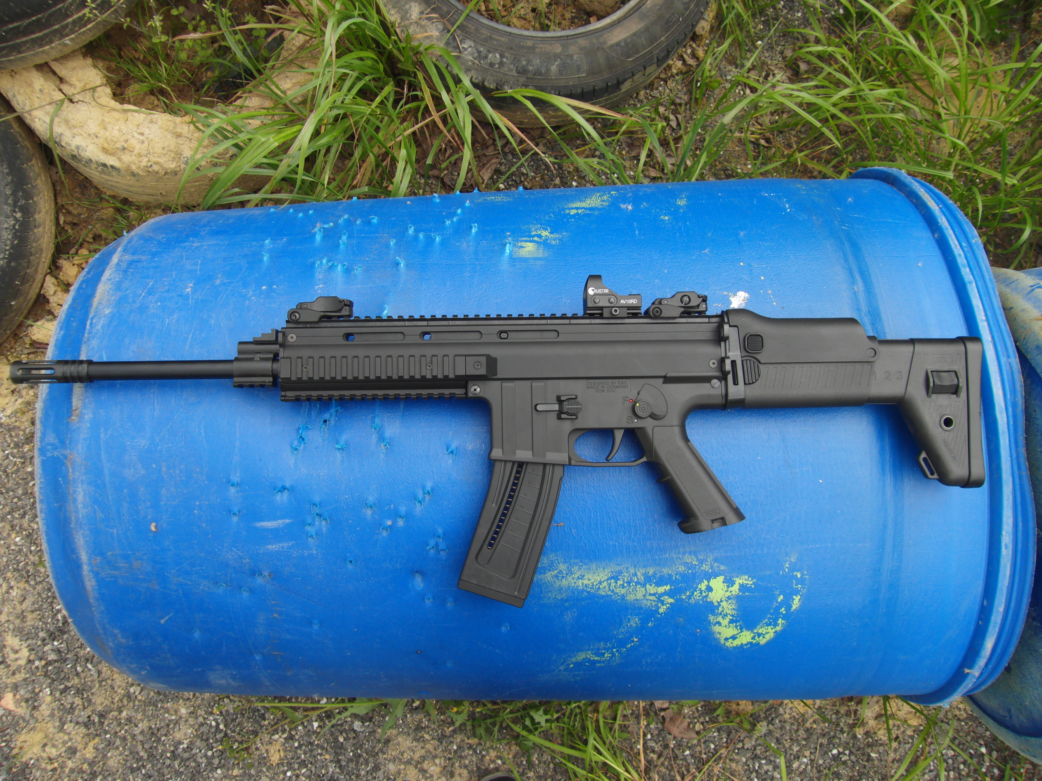 ISSC MK22 vista lateral izquierda
